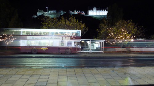 Bus &amp; Castle