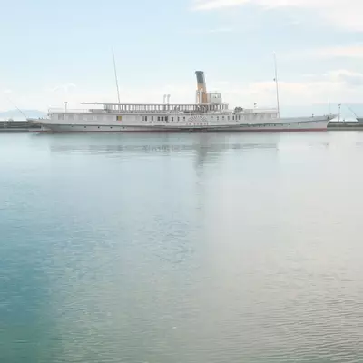 The historic paddle steamer 