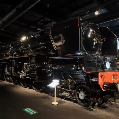 locomotive à vapeur 241